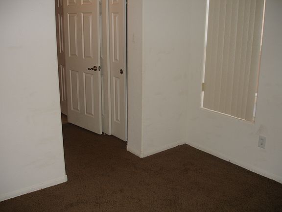 2nd image of 7556 Thistle Poppy St