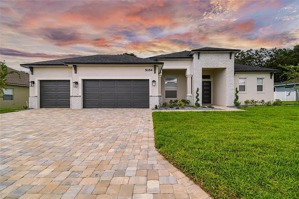 4 bed, 3.0 bath, 2621 sqft, $3,495 — Photo 1
