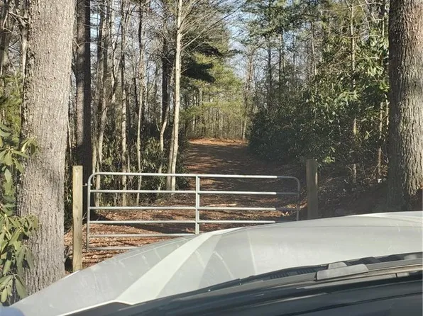 7902 Cat Trl, Lenoir, NC 28645