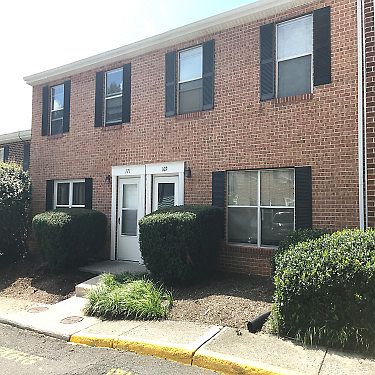 1st image of 189 Clover Valley Cir