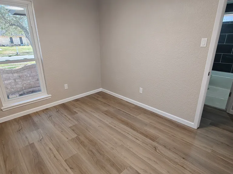 2817 Sage Brush Dr — Photo 8