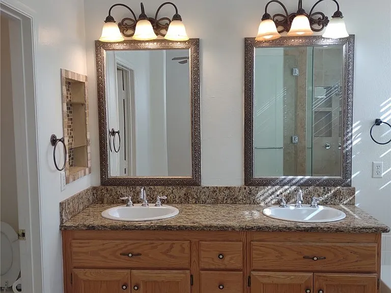 915 Dover Glen Dr #0 — Photo 14