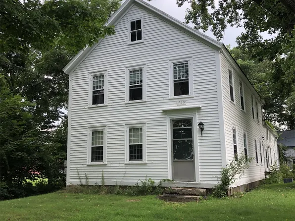 130 West St, Hadley, MA