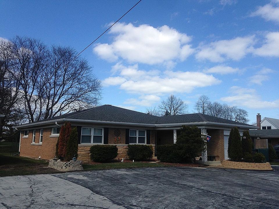 1st image of 3860 Lake Ave