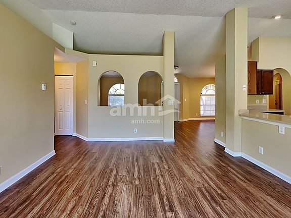 5th image of 2245 SW Savage Blvd