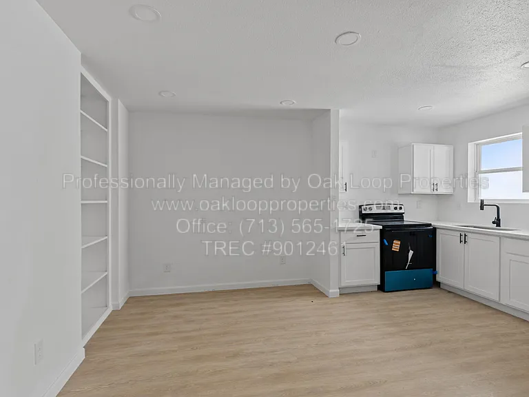 6840 Fairway Dr #13 — Photo 12