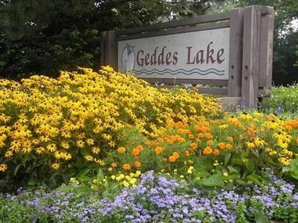 3029 Lake Haven Dr, Ann Arbor, MI 48105