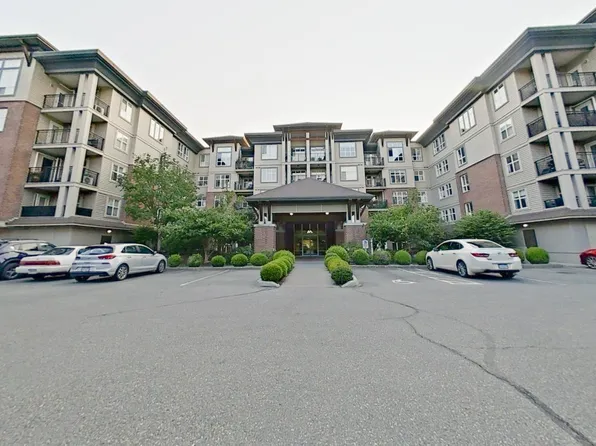 8955 Edward St #201, Chilliwack, BC V2P 4E2