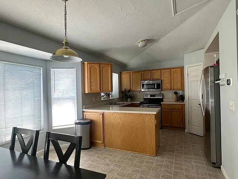 1937 W Quarter Horse Ave — Photo 17