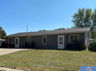 1618 1620 Hoyt St Beatrice NE 68310 Zillow