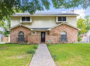 14222 Piping Rock Ln, Houston, TX 77077