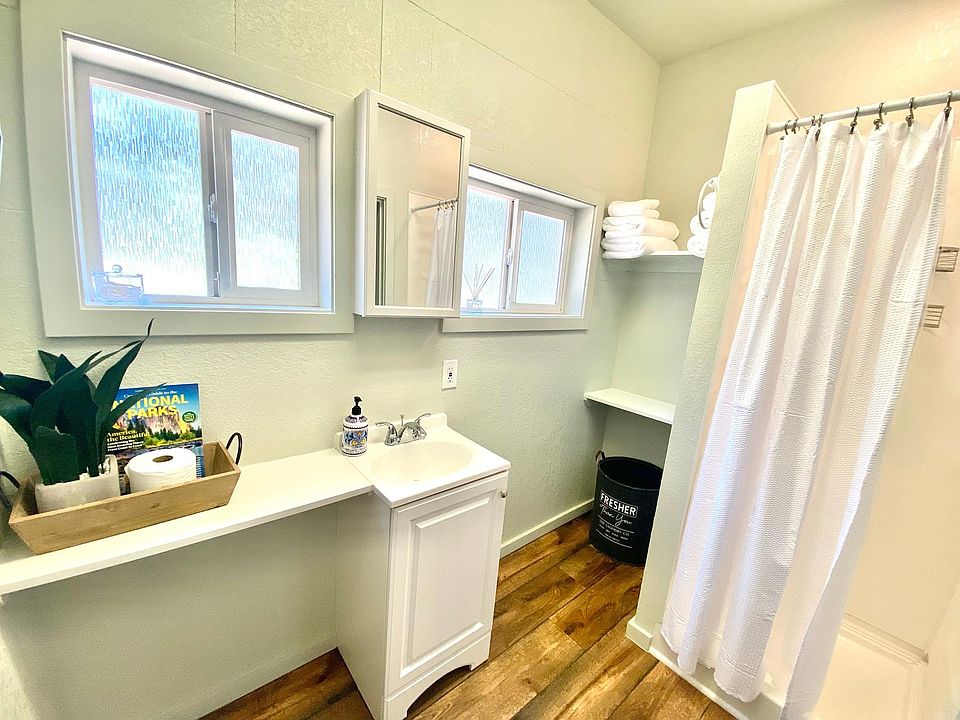 4400 Dunsmuir Ave 2, Dunsmuir, CA 96025 Zillow