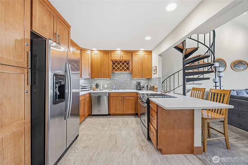 2nd image of 100 Lake Chelan Shores Dr. #3-8