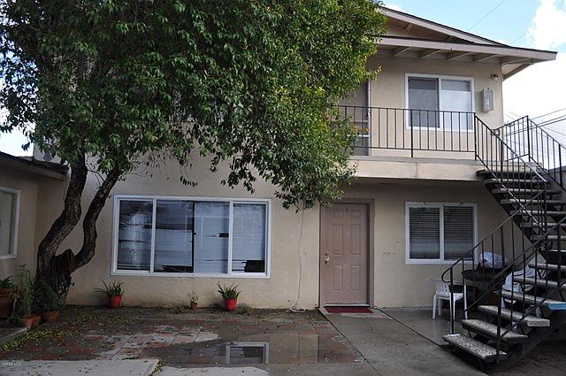 2nd image of 320 Canterbury Way