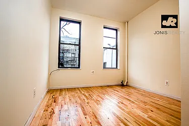 Rented by Jonis Realty