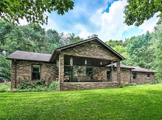 138 Burton Dr, Slippery Rock, PA 16057