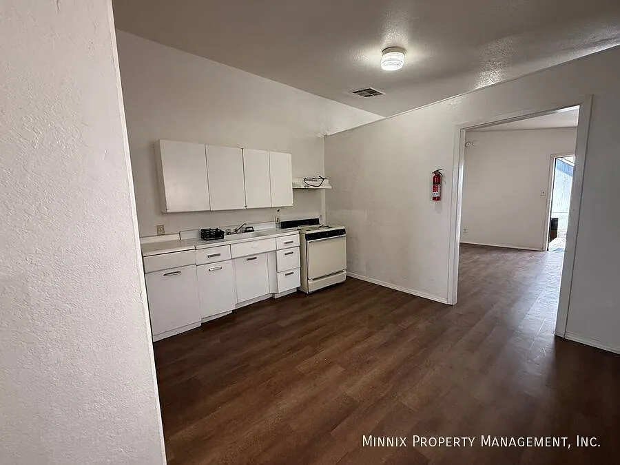 1 bed, 1.0 bath, 353 sqft, $725 — Photo 4