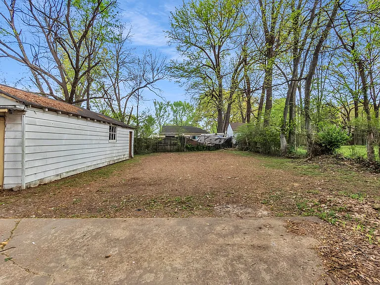 3480 Vernon Ave — Photo 16