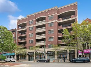 437 W North Ave APT 404, Chicago, IL 60610