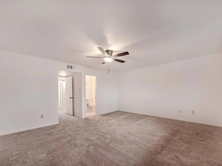 1803 Country Village Blvd — Photo 11