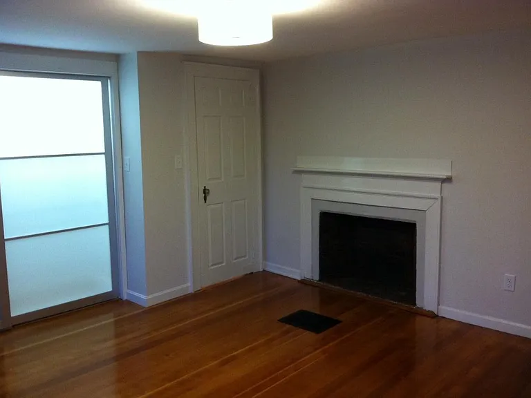 SECOND FLOOR REAR BEDROOM
