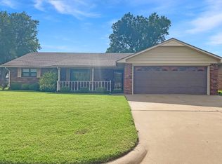 429 11th St, Alva, OK 73717