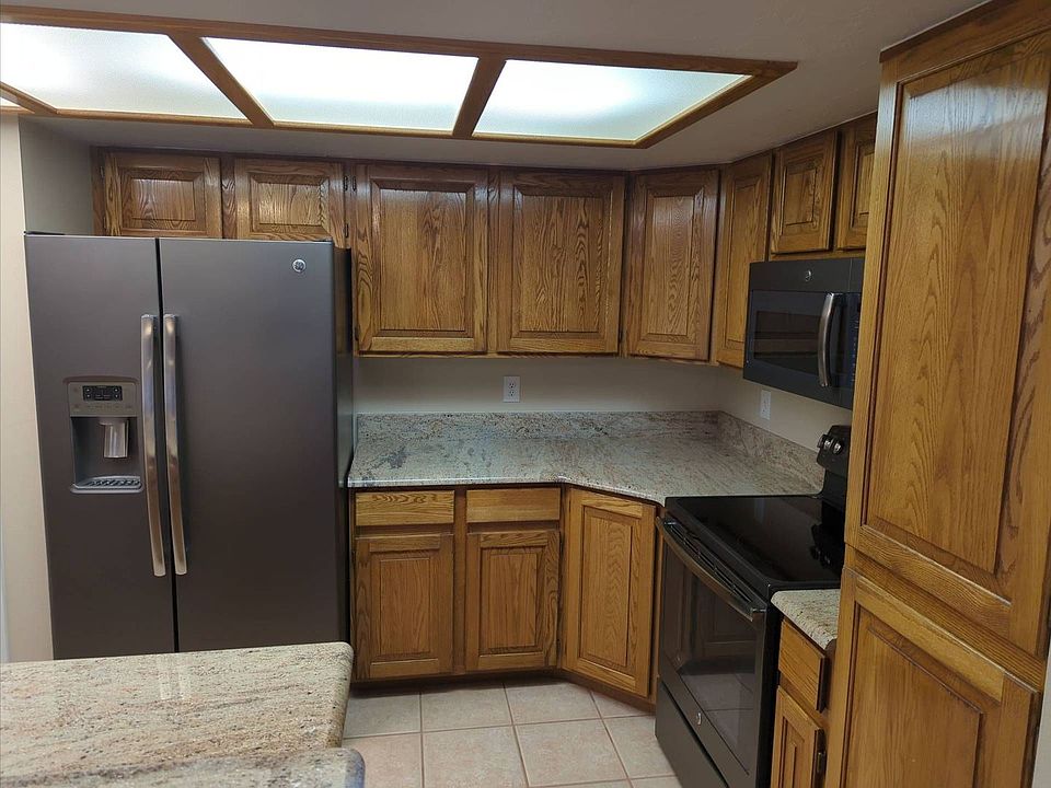 2nd image of 161 W 950 S APT K3