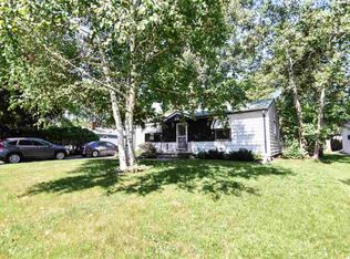 2540 Greenwald St, Green Bay, WI 54301