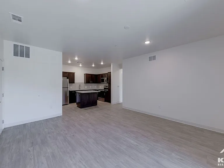 Liberty Gardens Apartments — Photo 15