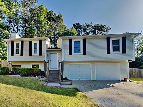 3702 Pine Brook Dr, Acworth, GA 30102