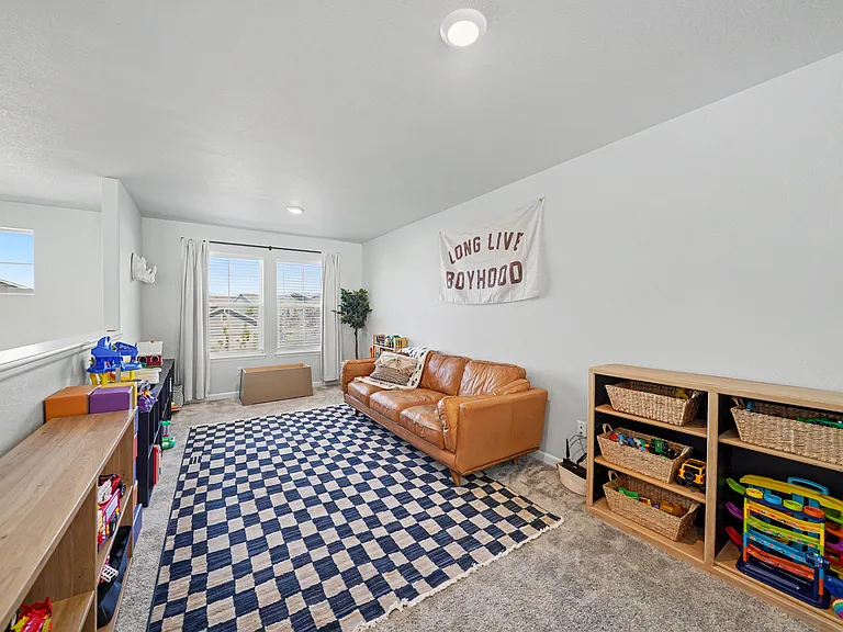 6339 Knapp Dr — Photo 28