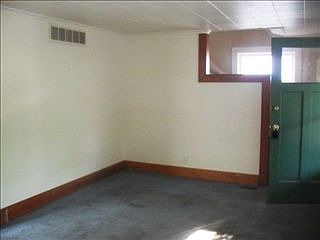 2nd image of 225 E Eckman St