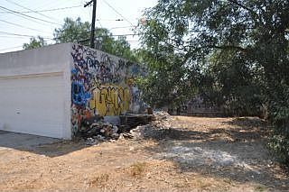 5th image of 132 W Imperial Hwy