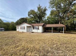 412 2nd St, Dearing, KS 67340