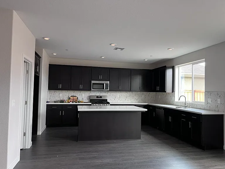 778 Shearwater Rd — Photo 2