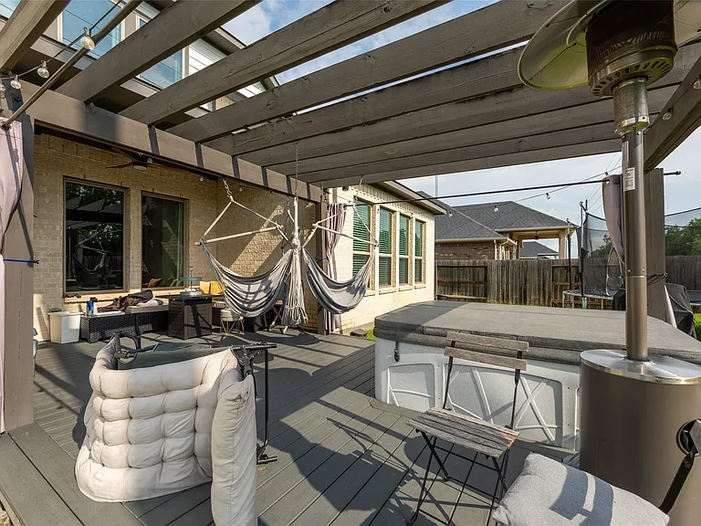 1939 Shallow Canyon Ln — Photo 34