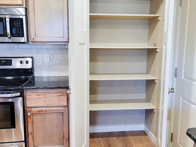 131 W Idaho Ave #B — Photo 11