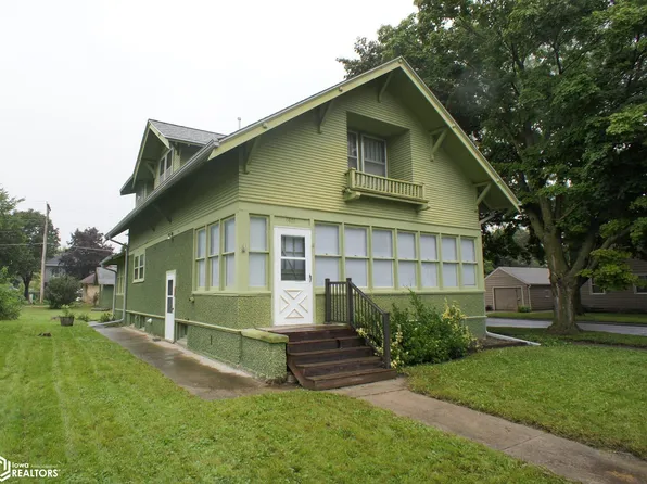 1401 1st St, Webster City, IA 50595