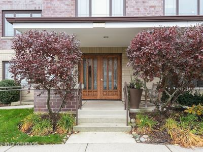 650 Laurel Ave APT 504, Highland Park, IL, 60035