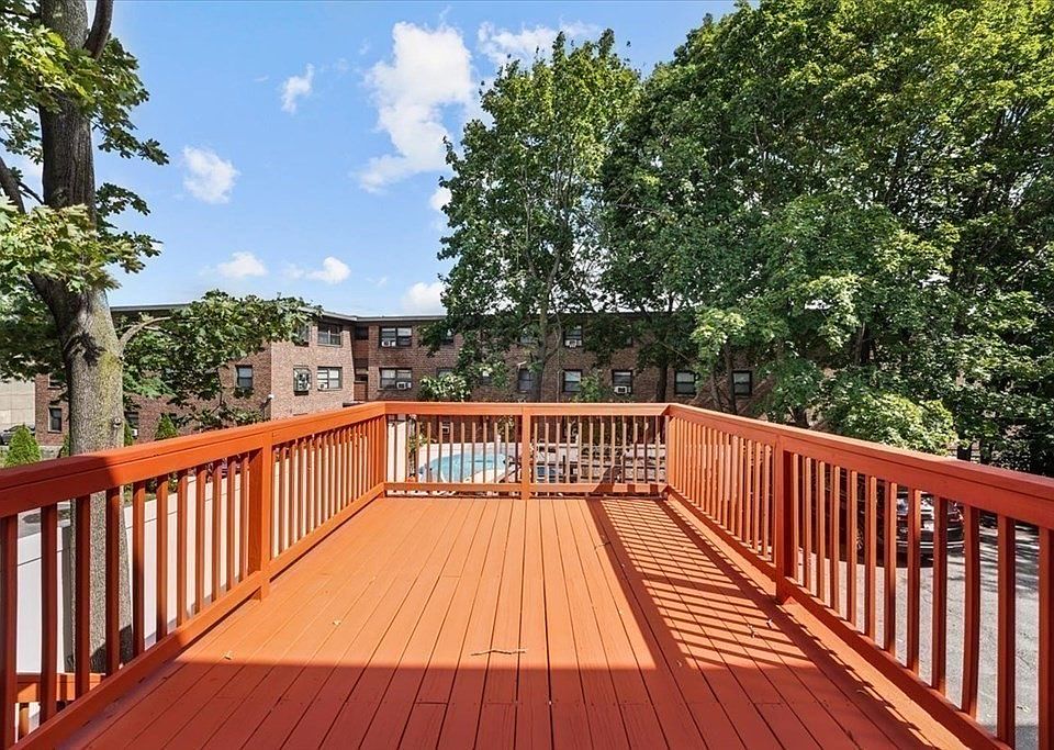223 ster Ave, Chelsea, MA 02150 Zillow