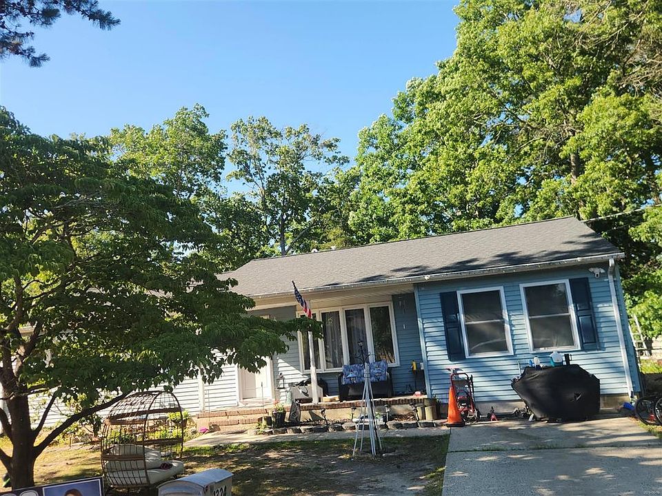1st image of 1324 Leguene Ave