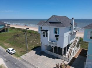 1108 Blue Water Dr, Crystal Beach, TX 77650