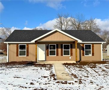 109 E Poplar St, El Dorado Springs, MO, 64744