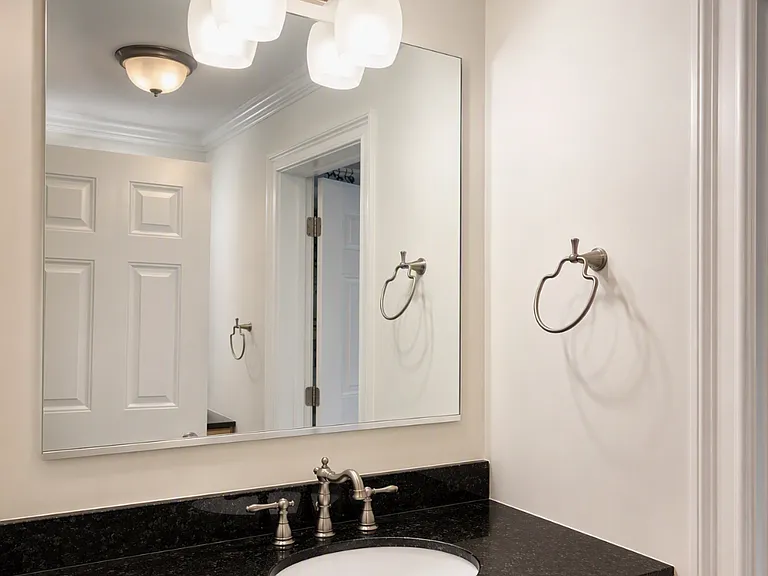 2nd floor bathroom