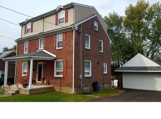 21 Fox St, Jenkintown, PA 19046
