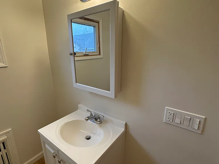 530 Hickory St #530 — Photo 9