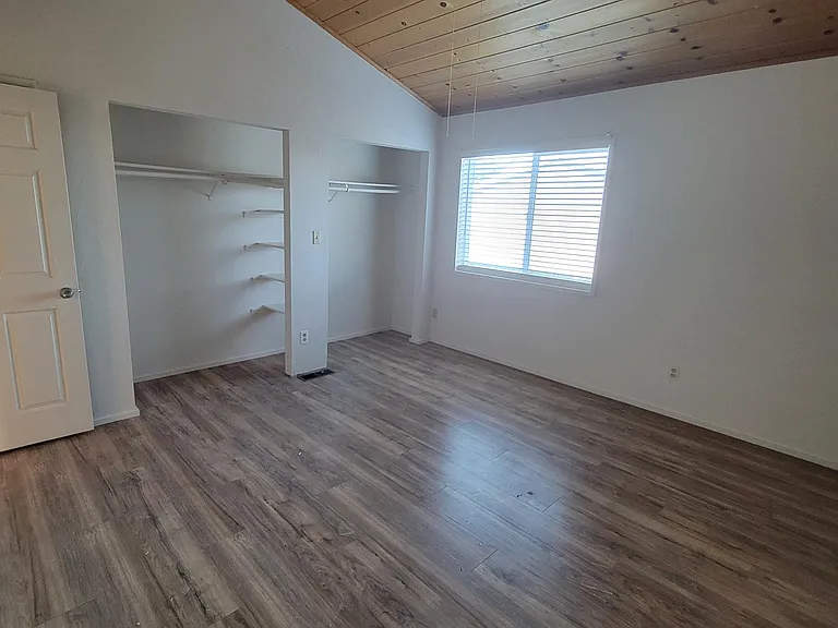 4713 N Harlequin Dr — Photo 6