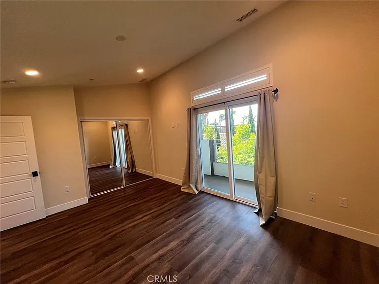 13804 Cordary Ave — Photo 30