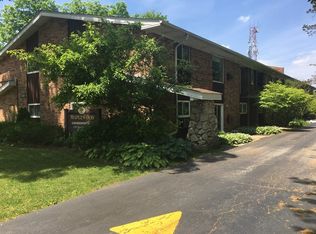 720 Maple Ave APT A, Downers Grove, IL 60515