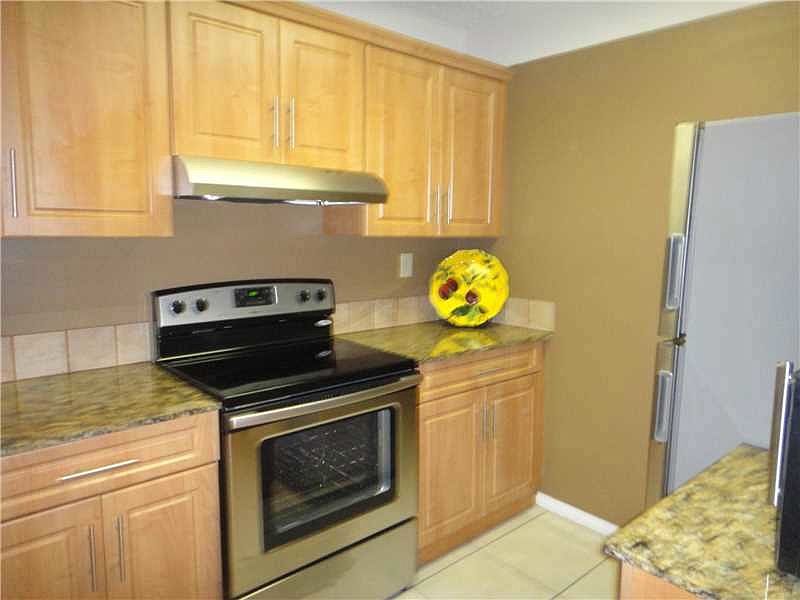 1st image of 10188 NW 41st St